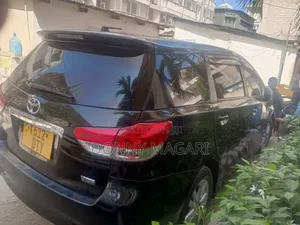Toyota Wish 2012 Black