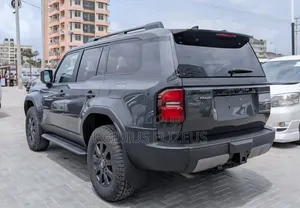 New Toyota Land Cruiser Prado 2025 Gray