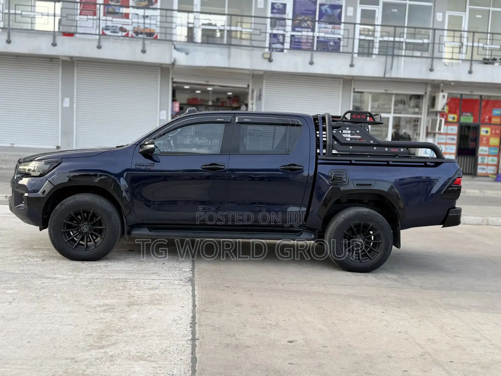 Toyota Hilux Revo Double Cab Deisel 2.8 AWD 2021 Blue