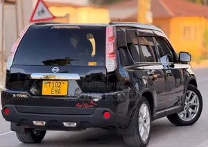 Nissan X-Trail 2011 Black