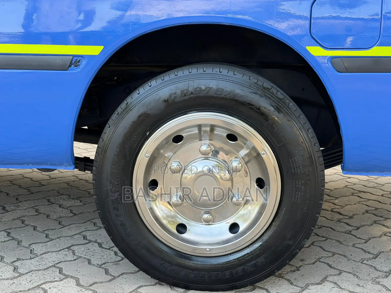 Toyota Coaster 1996 Blue