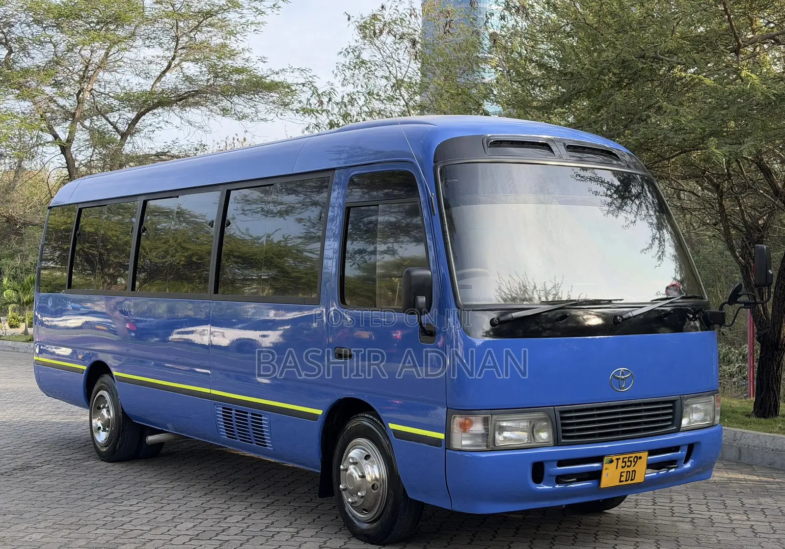 Toyota Coaster 1996 Blue