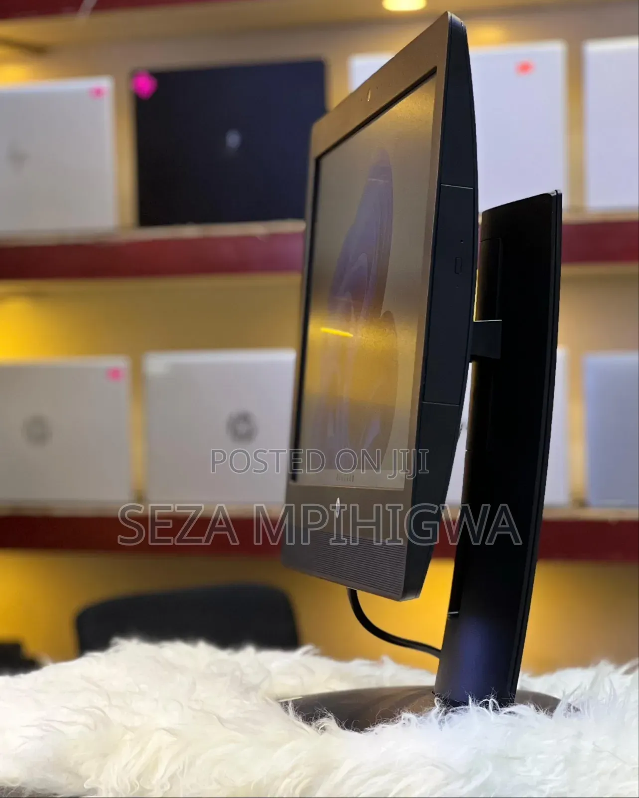 Desktop Computer HP ProOne 600 G3 8GB Intel Core I5 SSD 512GB