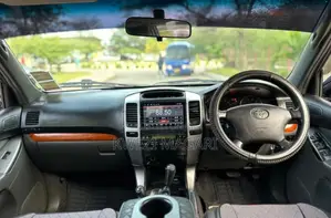 Toyota Land Cruiser Prado 2007 Black