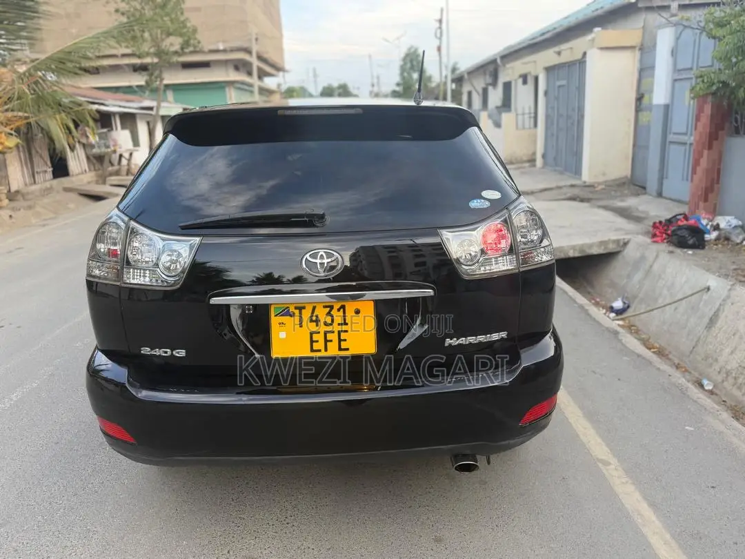 Toyota Harrier 2010 Black