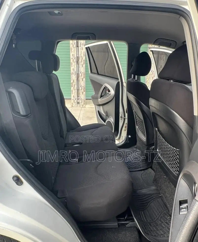 Toyota RAV4 2007 White