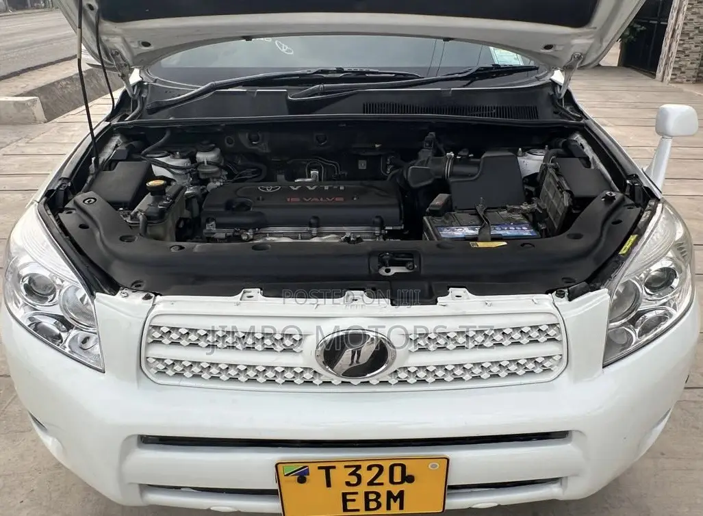 Toyota RAV4 2007 White
