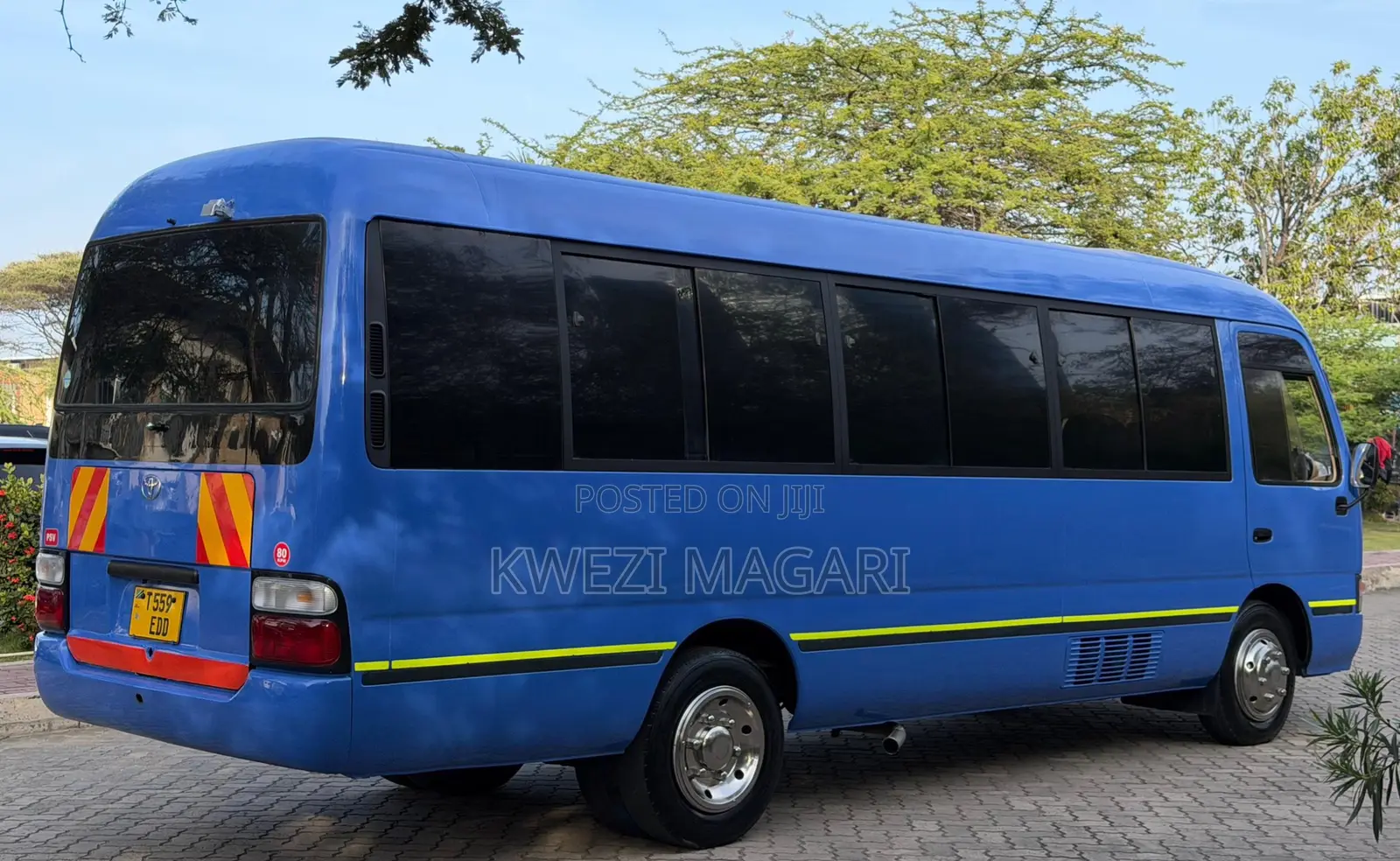 Toyota Coaster 1996 Blue