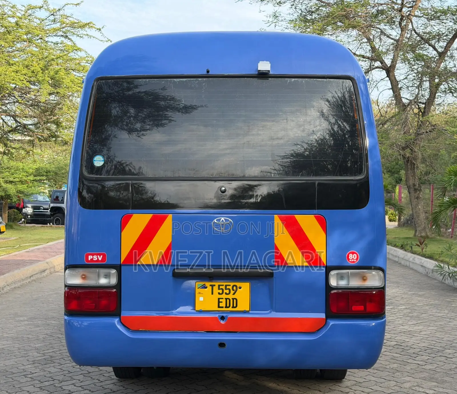 Toyota Coaster 1996 Blue