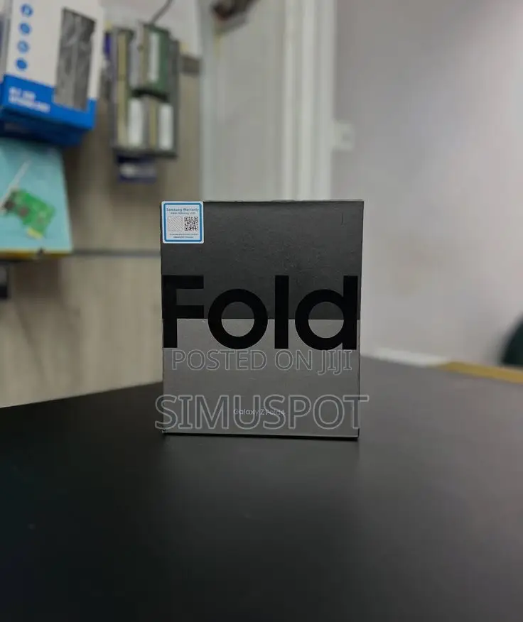 New Samsung Galaxy Z Fold 3 256 GB Black
