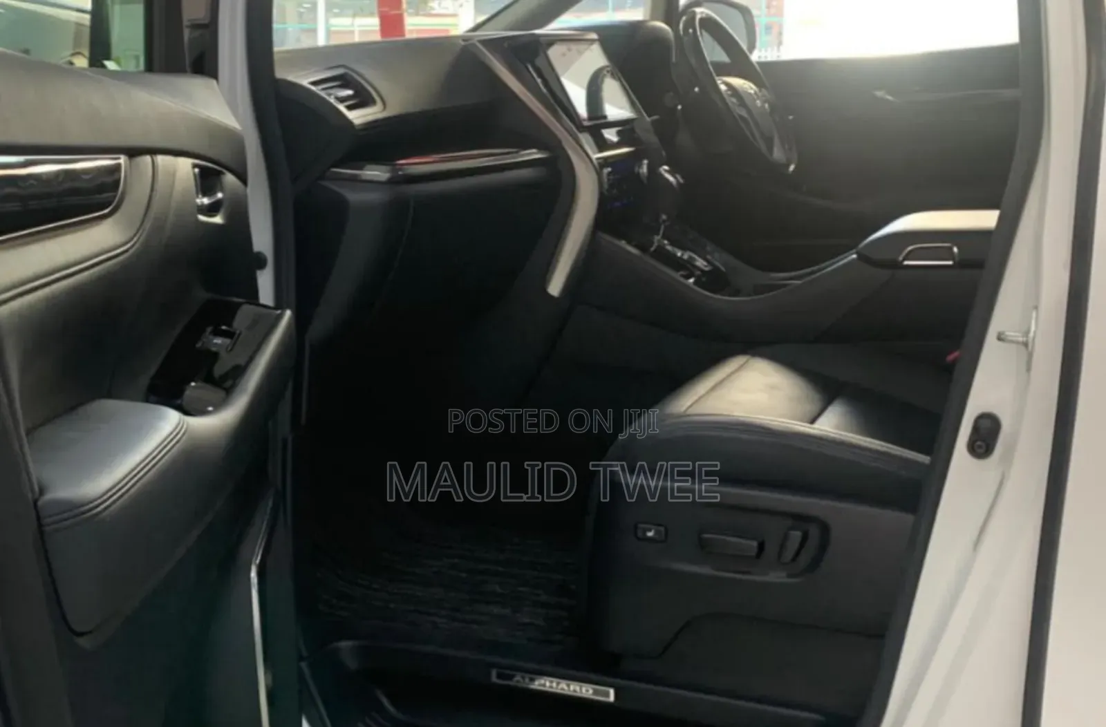 Toyota Alphard 2020 White
