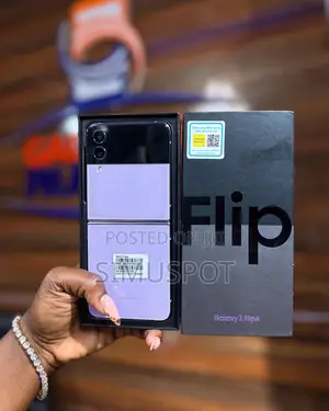 New Samsung Galaxy Z Flip4 256 GB Blue