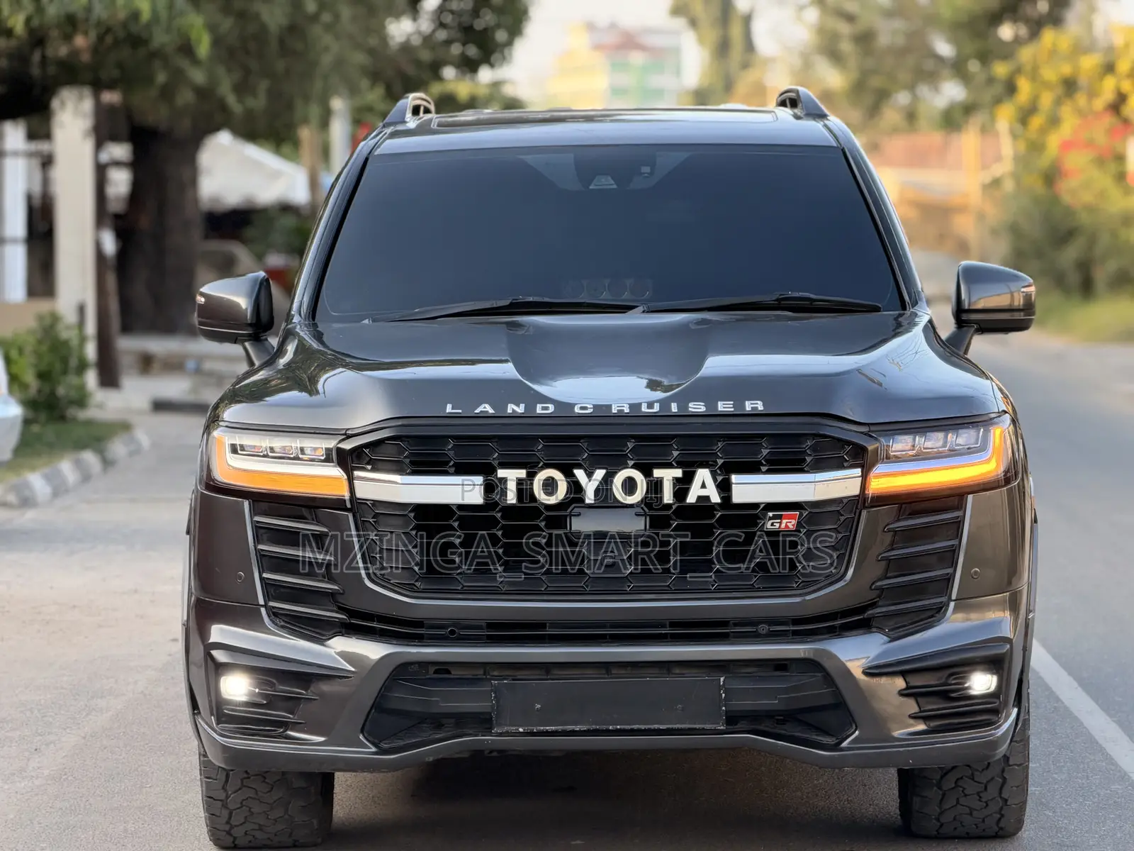 Toyota Land Cruiser 2018 Gray