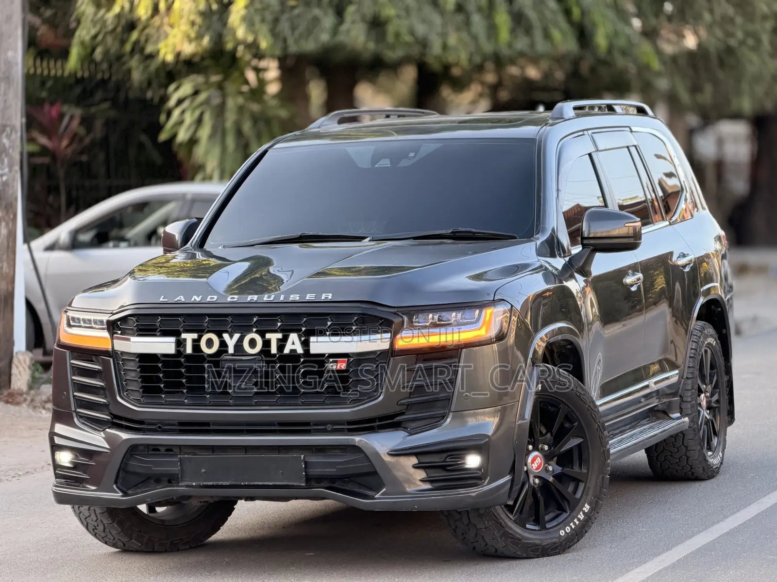 Toyota Land Cruiser 2018 Gray