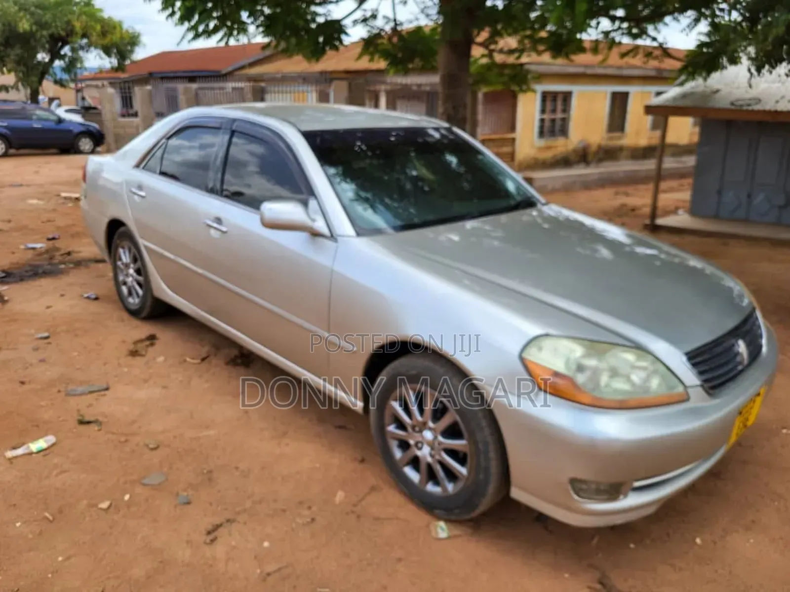 Toyota Mark II 2002 Silver