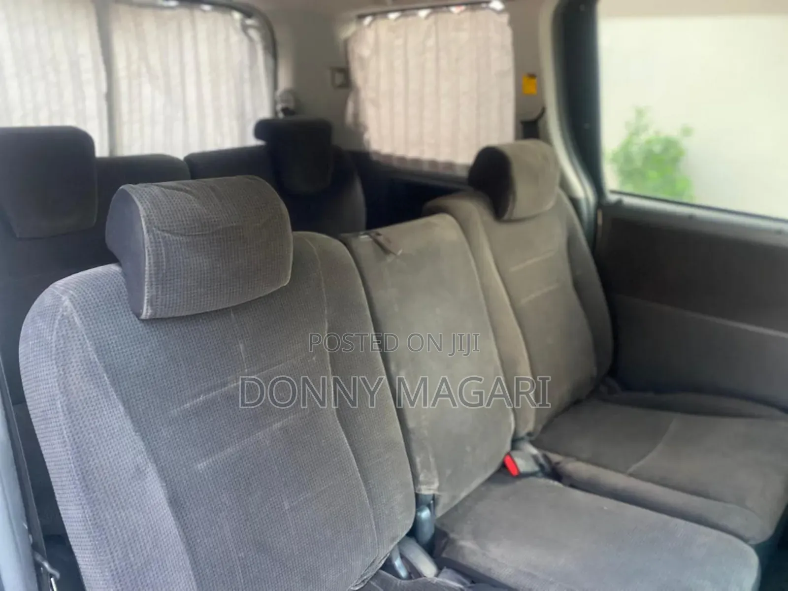 Toyota Noah 2007 Silver