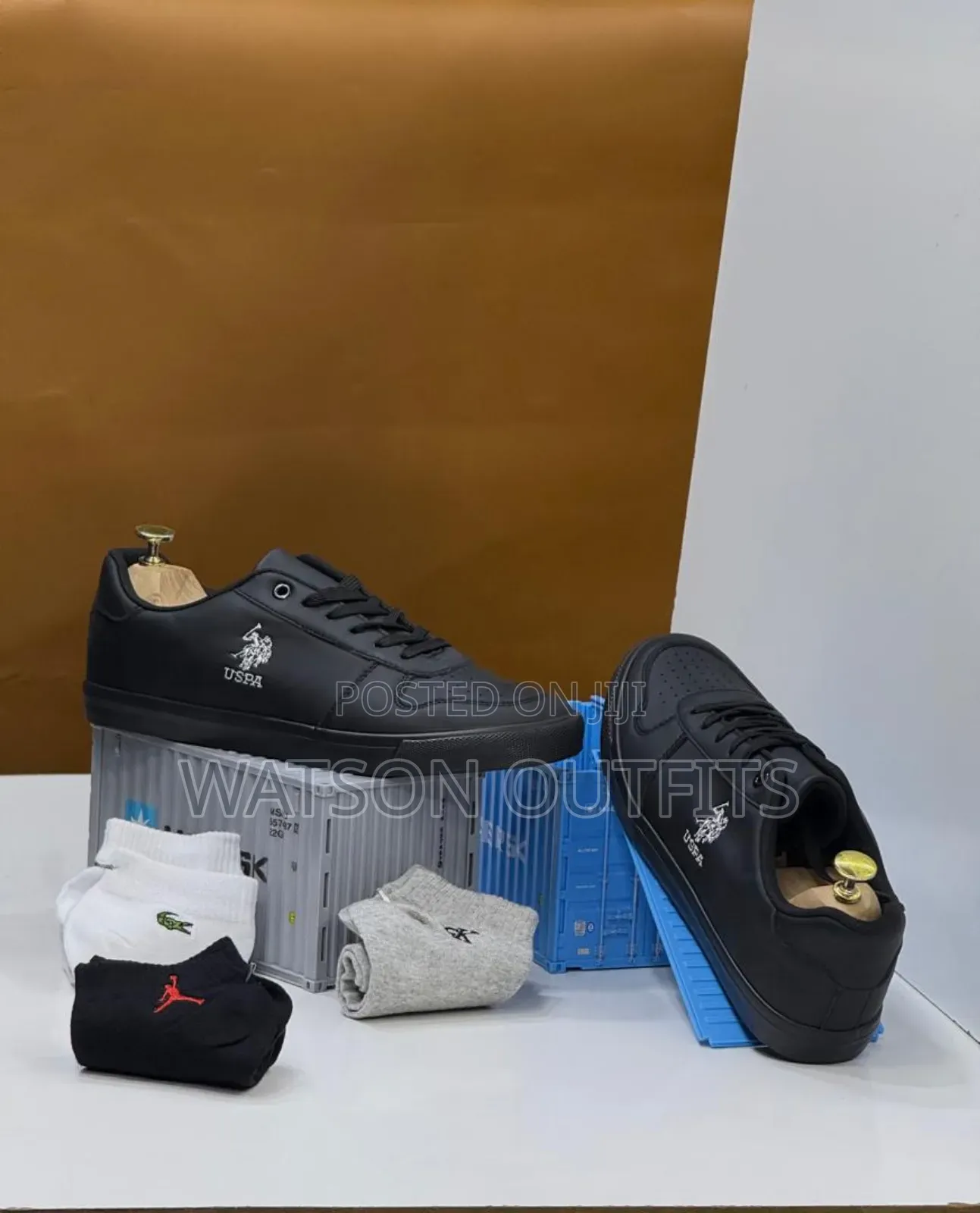 Men's Leather Shoes Bee and Uspa Brand New and Original
