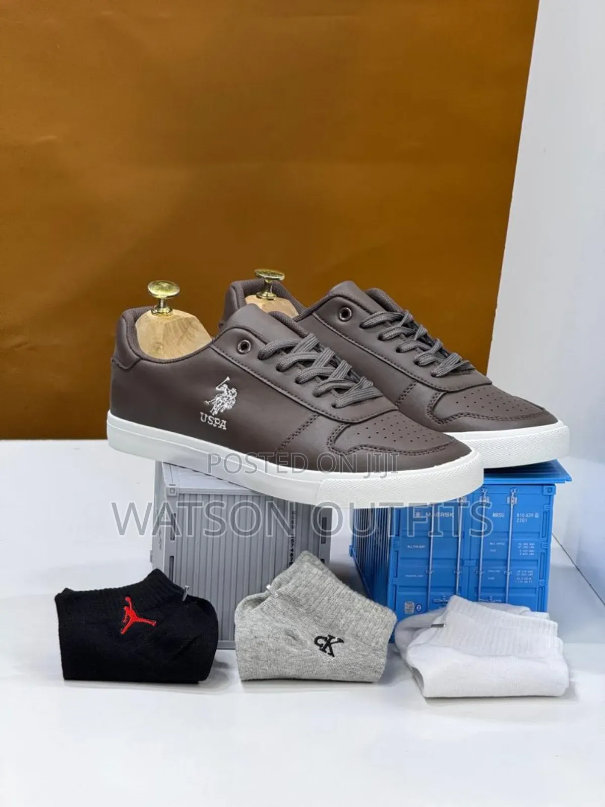 Men's Leather Shoes Bee and Uspa Brand New and Original