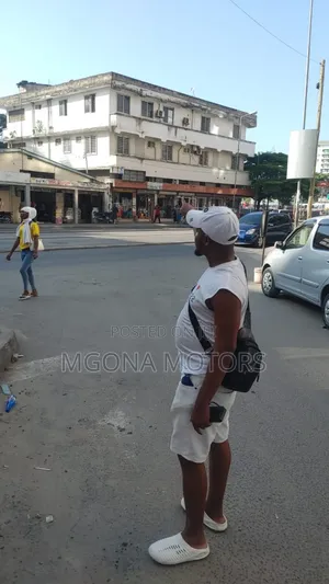 Nyumba Inauzwa Kkoo