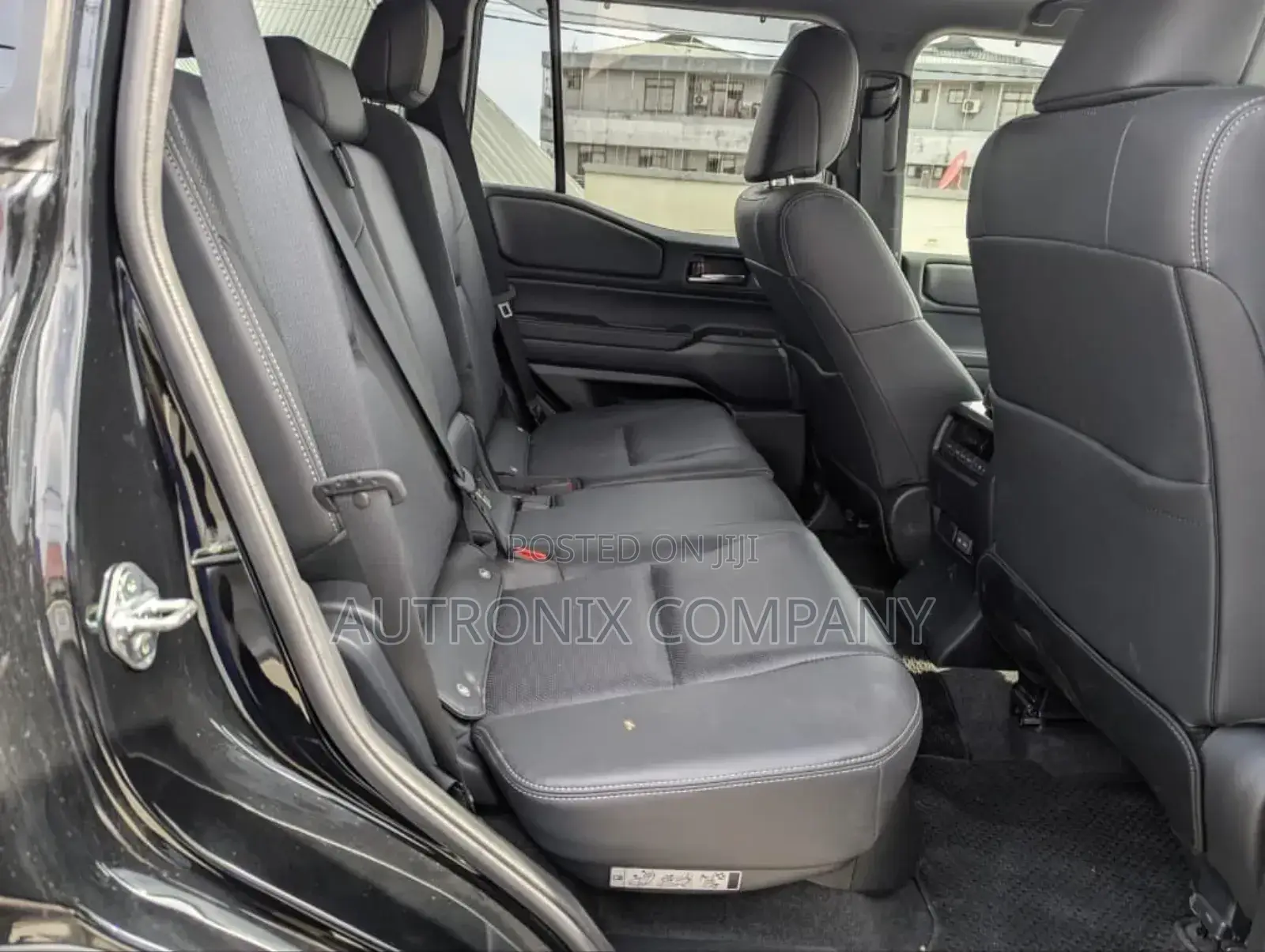 Toyota Land Cruiser LC250 2025 Black