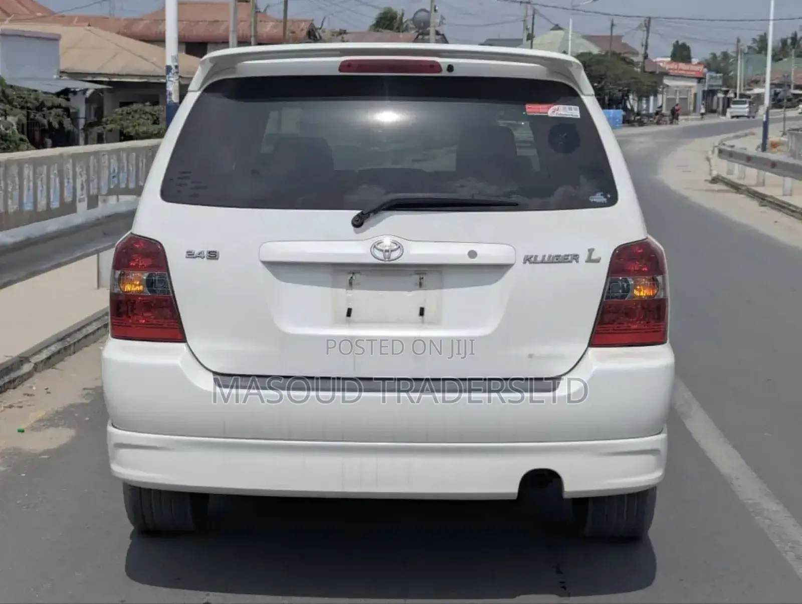 Toyota Kluger 2003 White