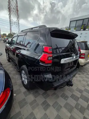 Toyota Land Cruiser Prado 2.8 2022 Black