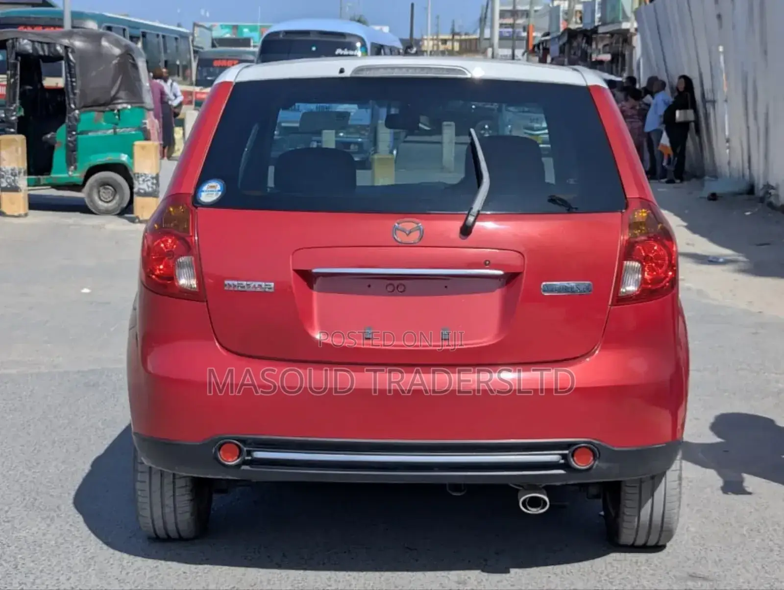 Mazda Verisa 2010 Red