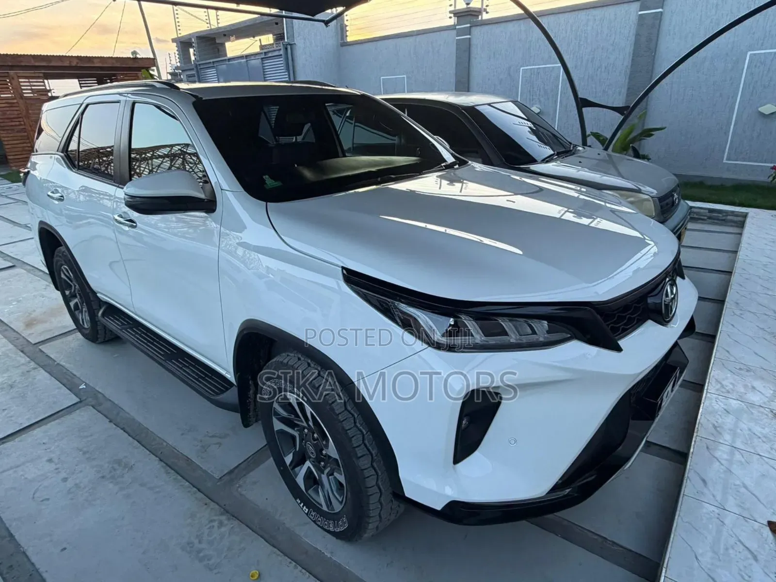 Toyota Fortuner 2025 White