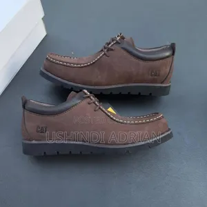 Cat Urban Classic Shoes–Viatu Vya Hadhi Ya Juu