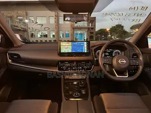 Nissan X-Trail 1.5 Hybrid AWD 2022 Red