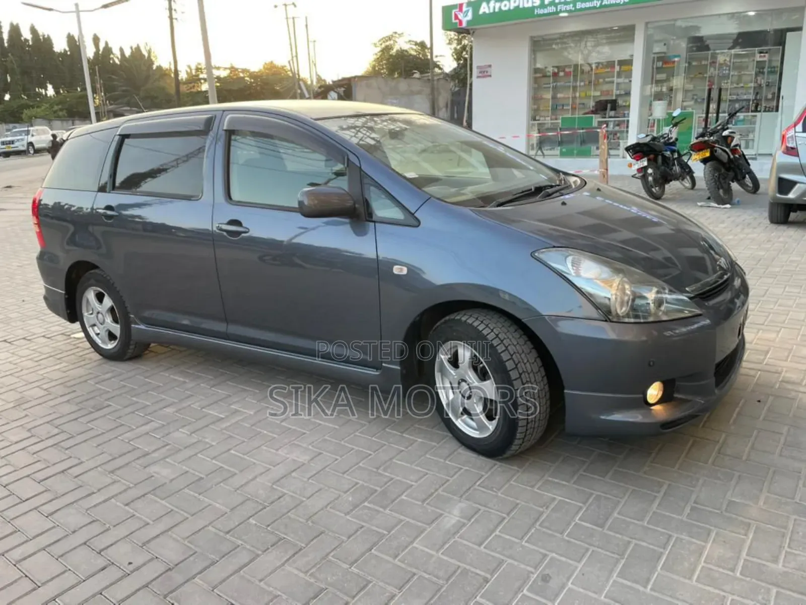 Toyota Wish 2006 Gray