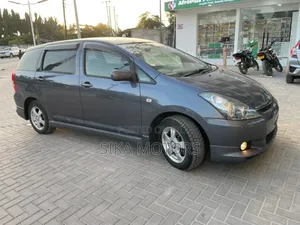 Toyota Wish 2006 Gray