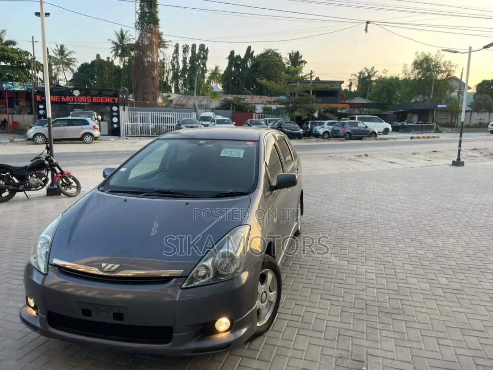 Toyota Wish 2006 Gray