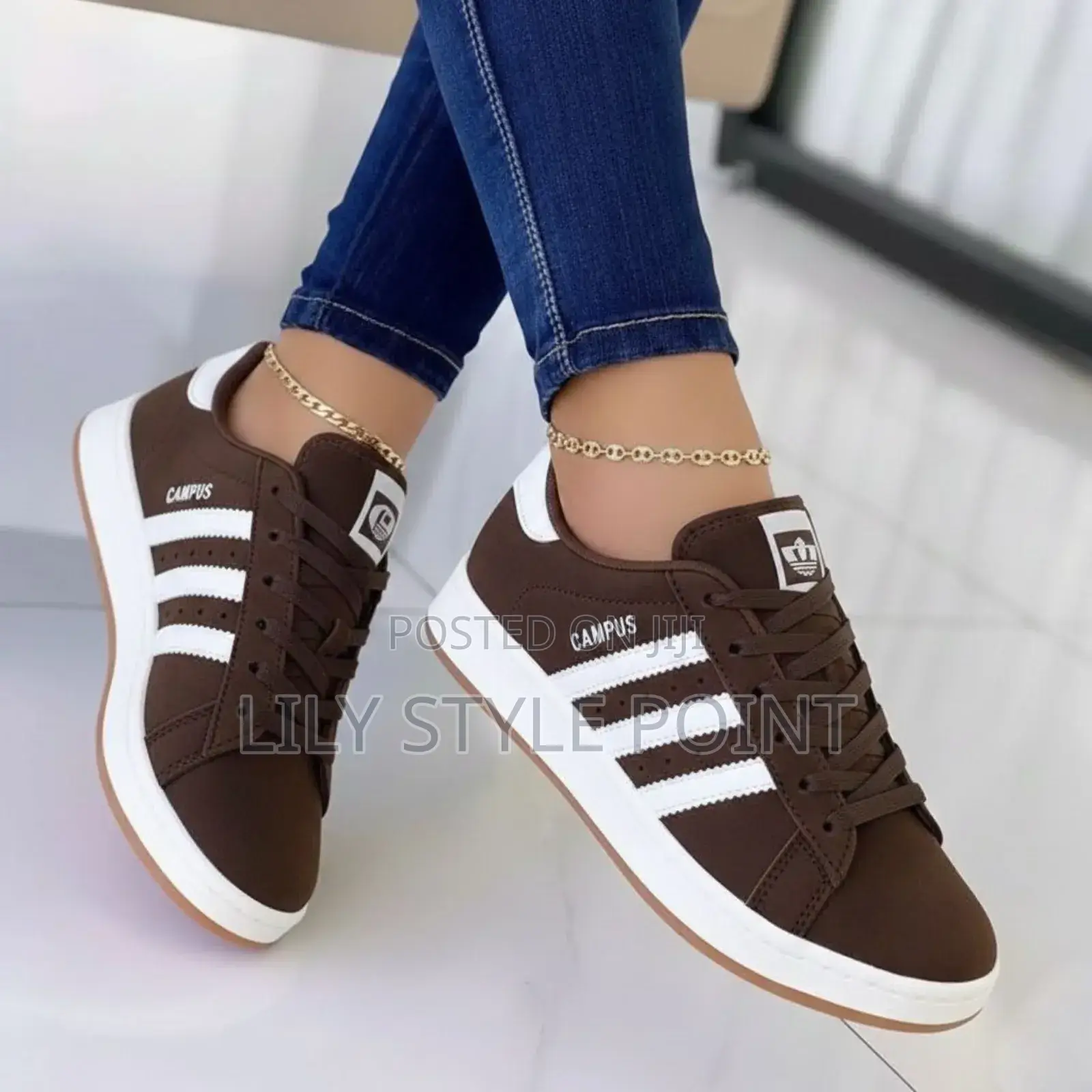 New Simple Sneakers