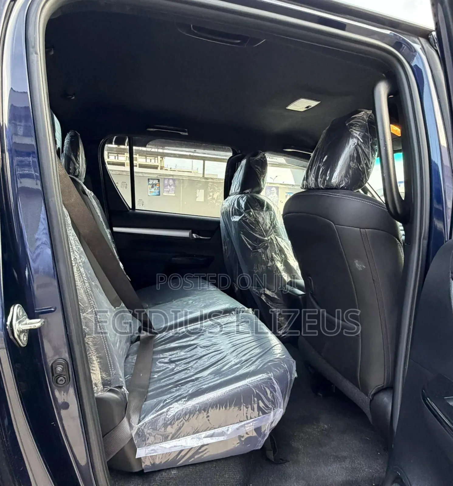 Toyota Hilux 2021 Blue