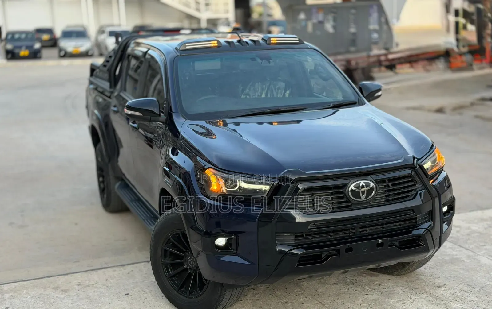 Toyota Hilux 2021 Blue