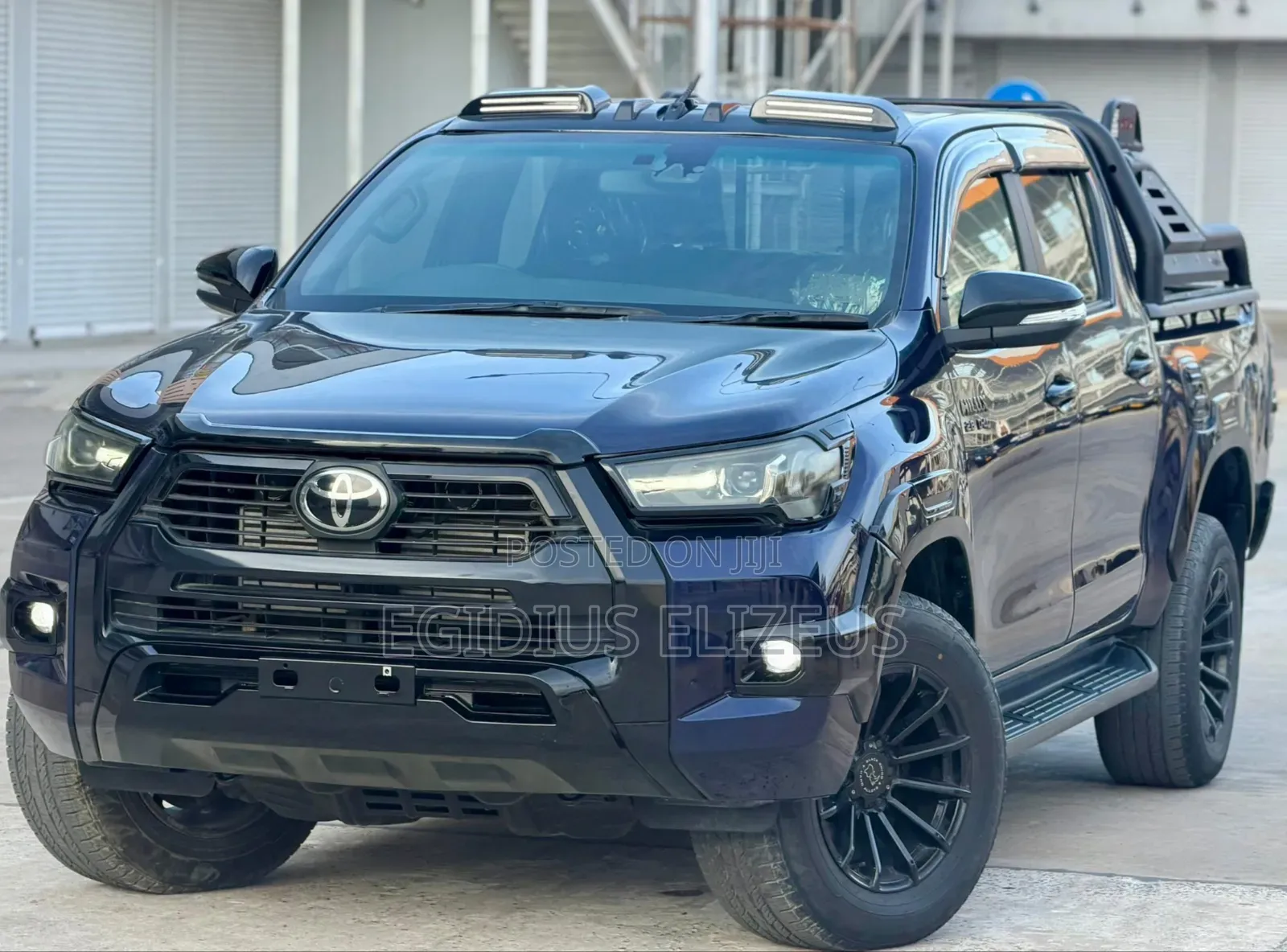 Toyota Hilux 2021 Blue
