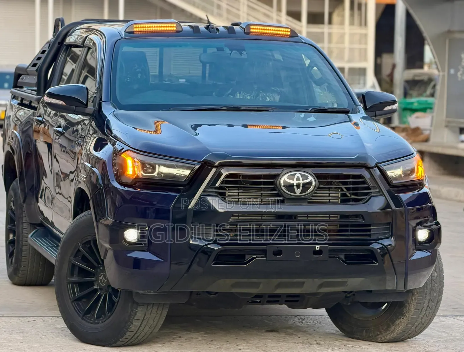 Toyota Hilux 2021 Blue