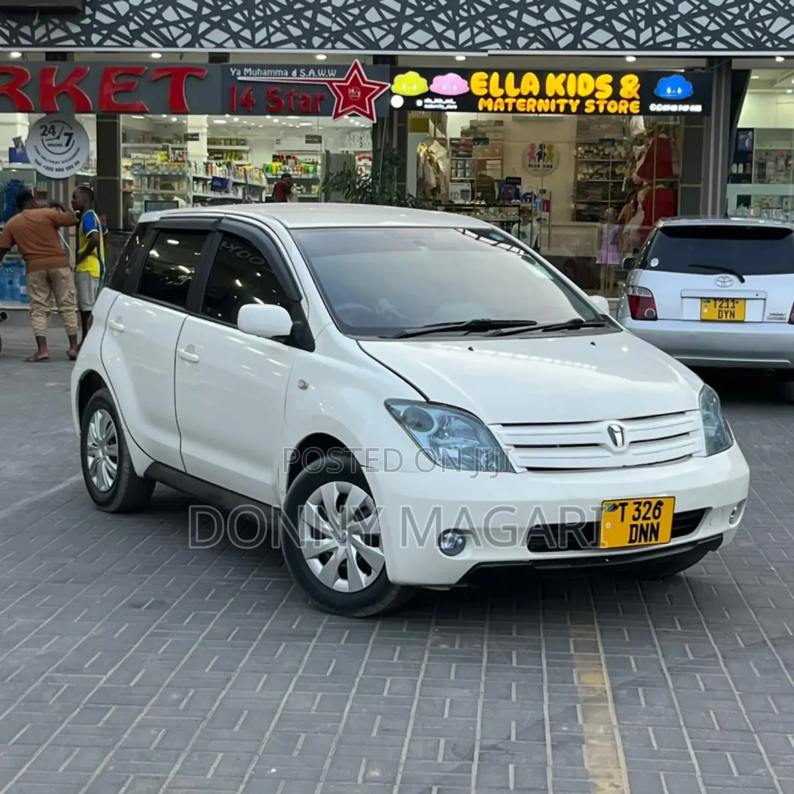 Toyota IST 2005 White