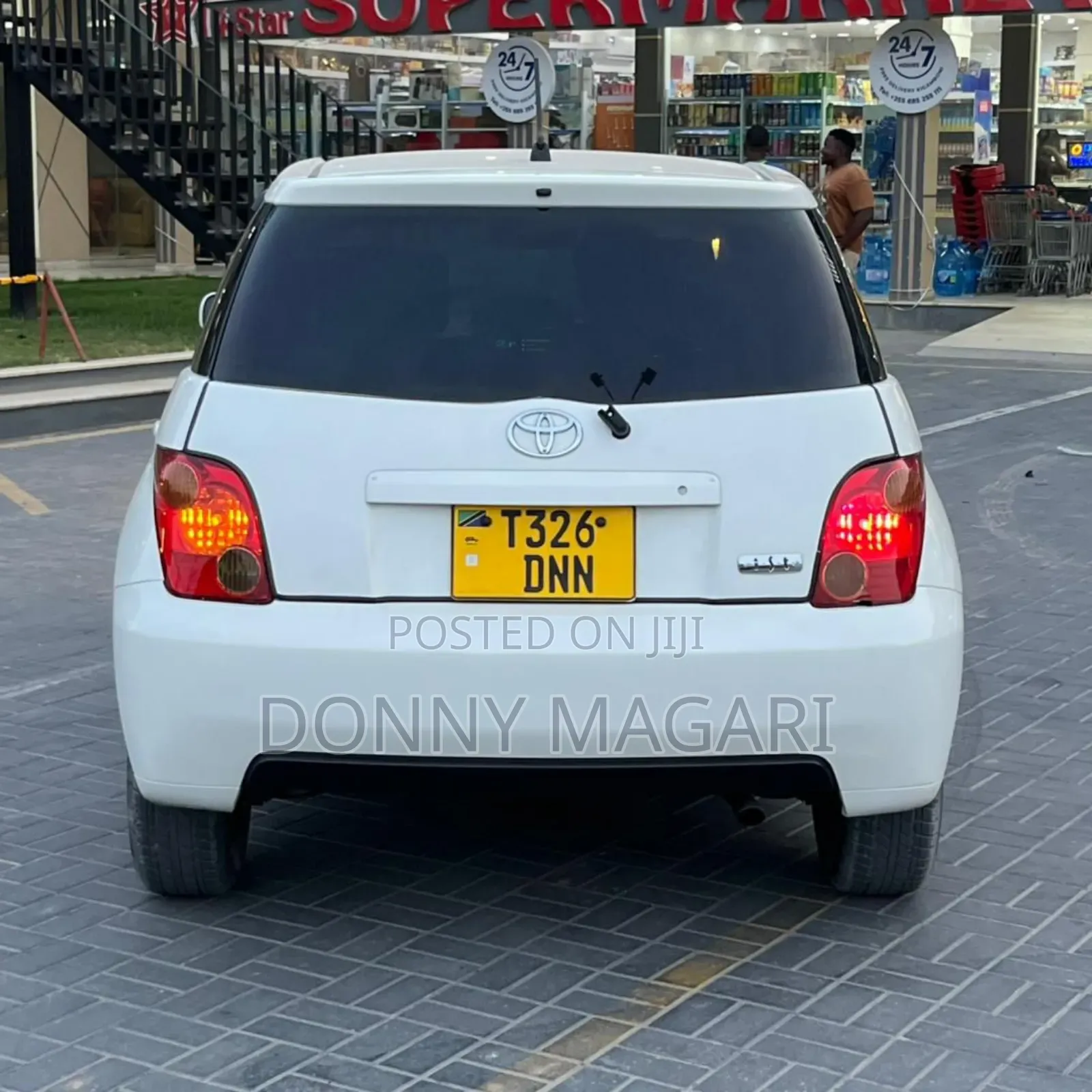 Toyota IST 2005 White