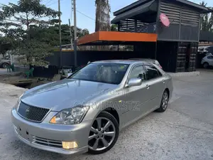 Toyota Crown 2004 Silver