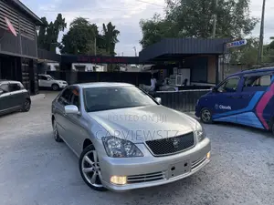 Toyota Crown 2004 Silver