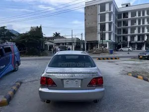 Toyota Crown 2004 Silver