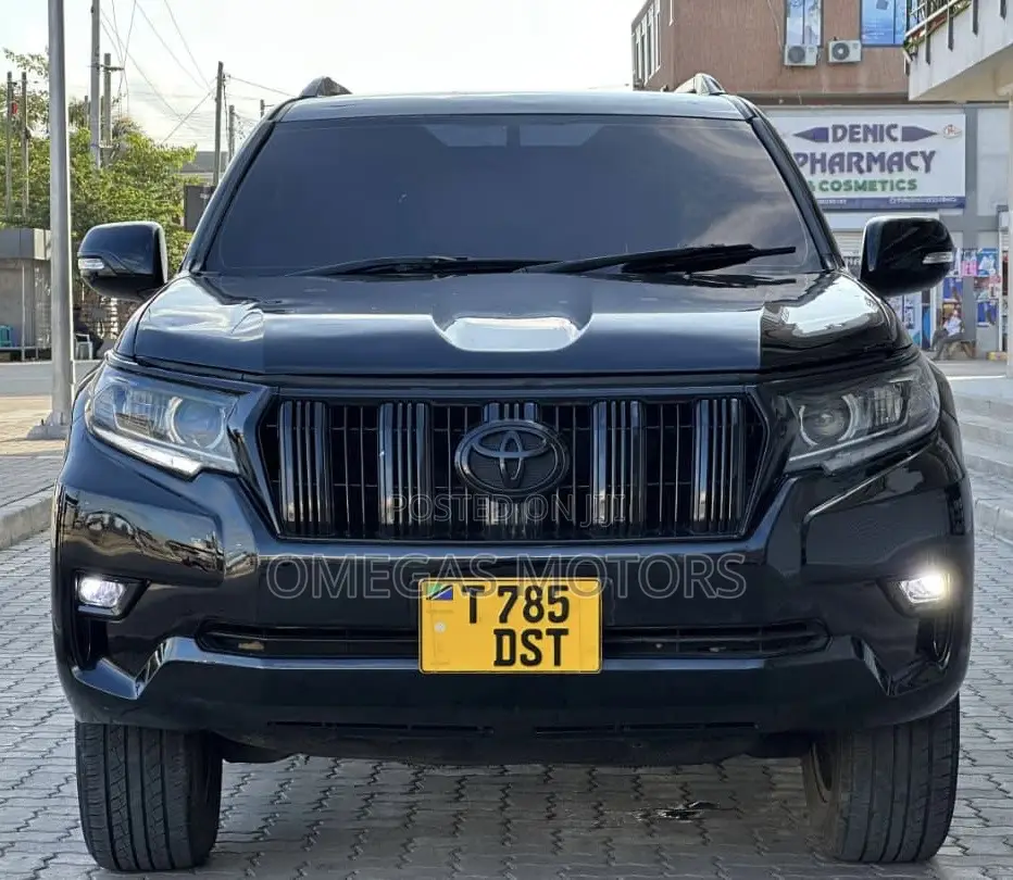 Toyota Land Cruiser Prado 2012 Black