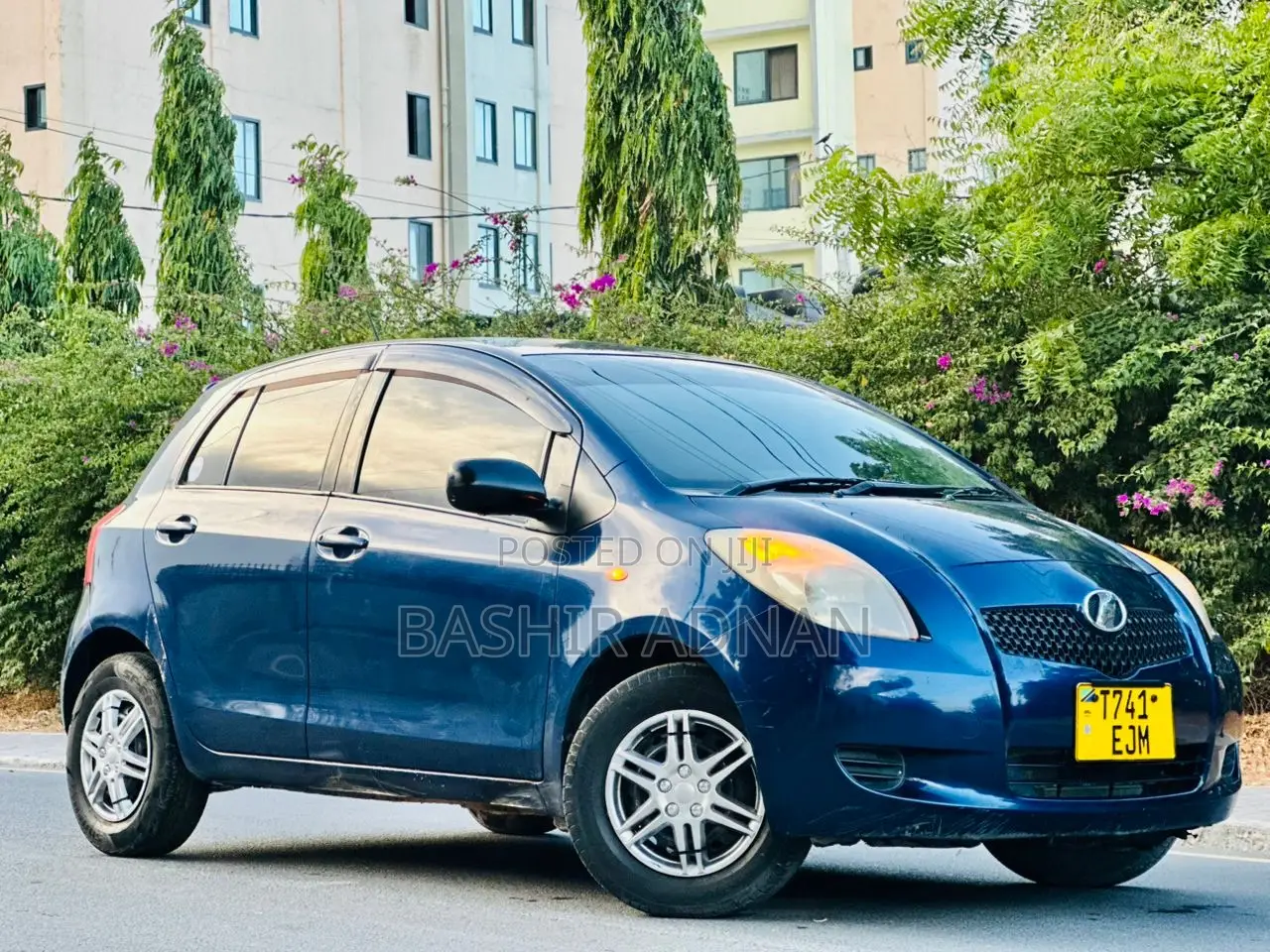 Toyota Vitz 1.0 FWD 3dr 2005 Blue