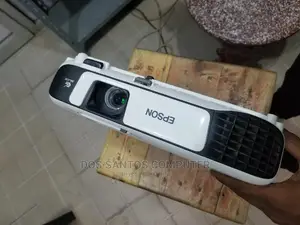 HD Epison Projector