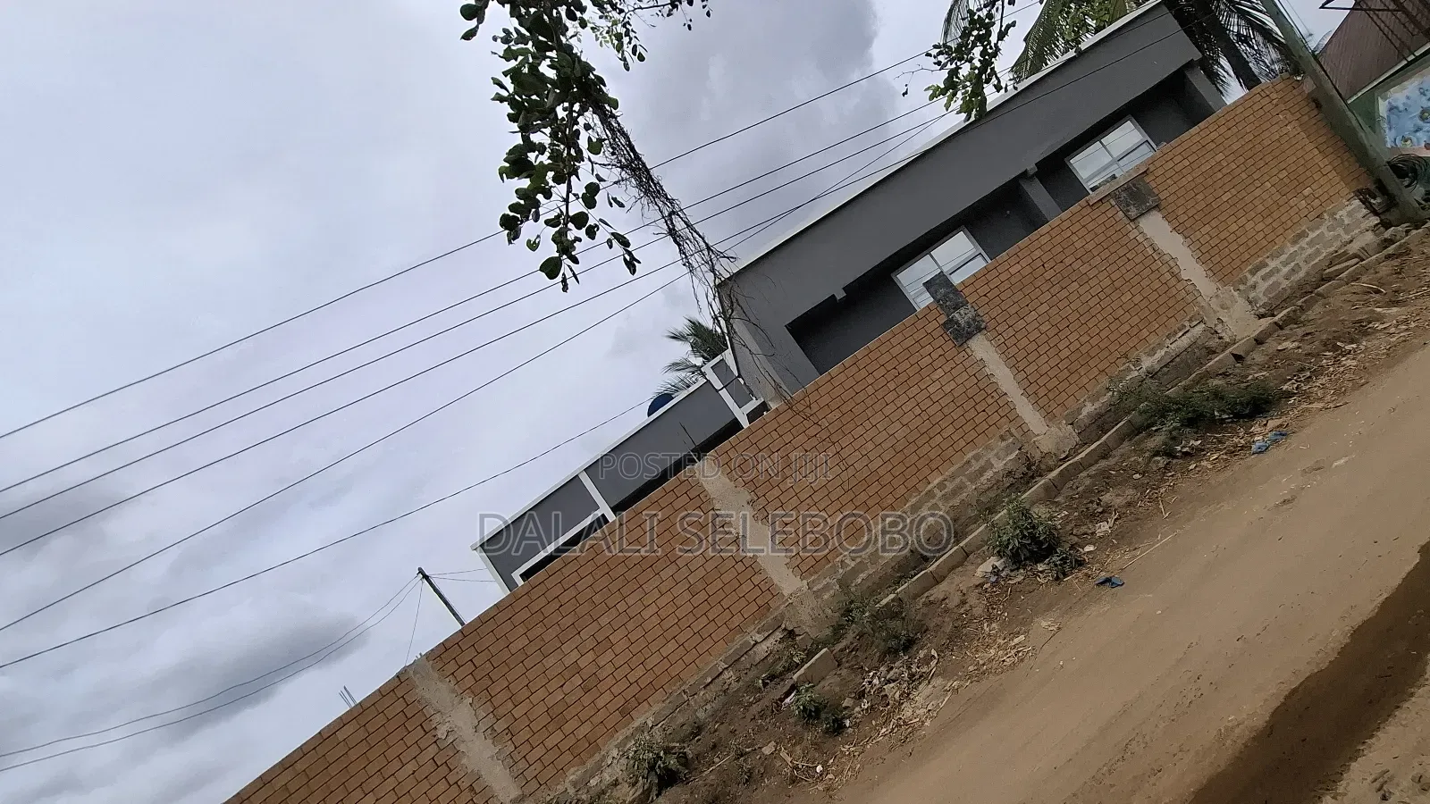 6bdrm Apartment in Madale Atlasi, Kinondoni for sale