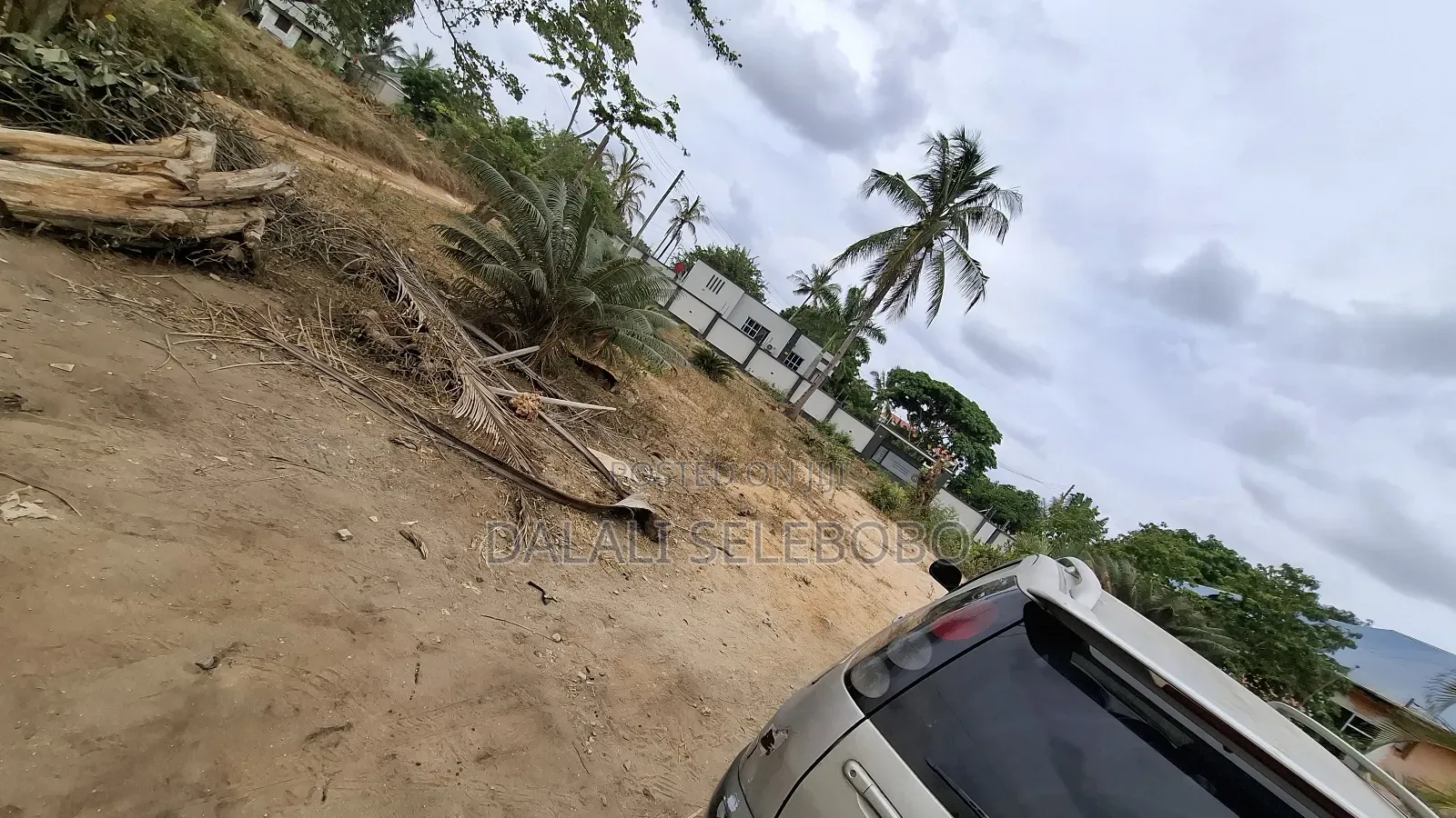 5bdrm Bungalow in Kinondoni for sale