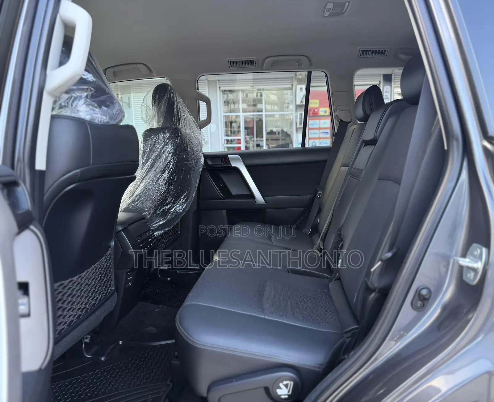 Toyota Land Cruiser Prado 2022 Gray