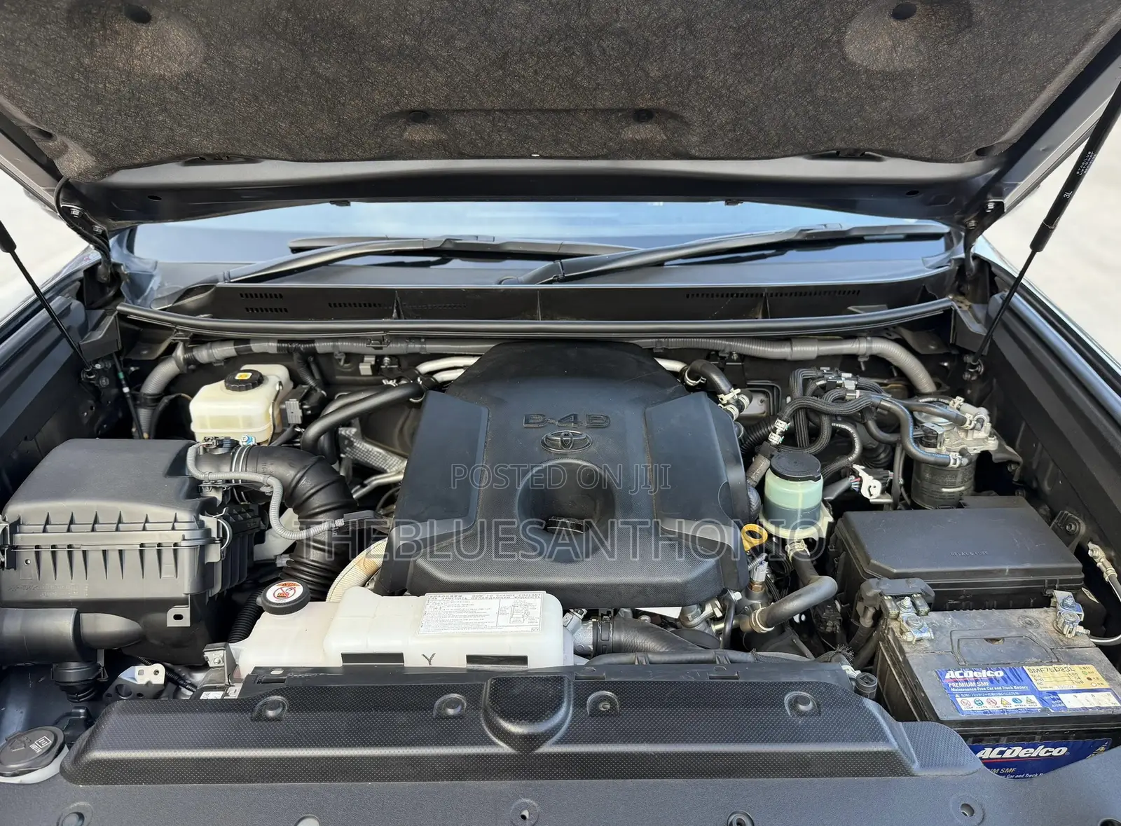 Toyota Land Cruiser Prado 2022 Gray